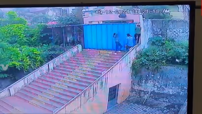 Inspired by Lucky Baskhar movie, four Class 9 students flee hostel in Andhra's Visakhapatnam (WATCH)