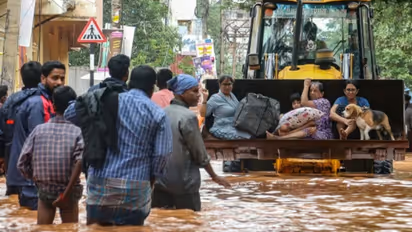 புயல் வெள்ள நிவாரண நிதி! அரசு கொடுக்கும் ரூ.5,000 எப்போது கிடைக்கும்? வெளியான குட்நியூஸ்!