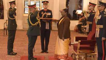 Droupadi Murmu confers Honorary title to Nepal's Army Chief Gen Ashok Raj Sigdel