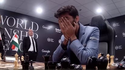 ಗೆಲುವಿನ ಸಂಭ್ರಮದಲ್ಲಿ ಶಿಸ್ತು ಮರೆಯದ 18 ವರ್ಷದ ವಿಶ್ವ ಚೆಸ್ ಚಾಂಪಿಯನ್ ಡಿ ಗುಕೇಶ್‌!