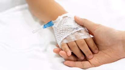 ഒറിജിനാലിറ്റിക്കായി മകന്റെ തല മൊട്ടയടിച്ചു, പുരികം നീക്കി, വീൽചെയറിൽ, മാതാപിതാക്കൾ തട്ടിയത് ലക്ഷങ്ങൾ,അറസ്റ്റ്