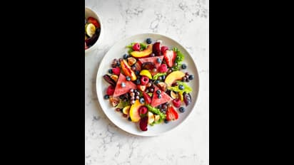 எடையை குறைக்க உதவும் 7 குளிர்கால பழங்கள்!