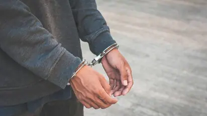 മദ്യപിച്ചെത്തിയ അച്ഛന്റെ ശ്രദ്ധക്കുറവ്, ജനാലയിലൂടെ തെറിച്ചുവീണ കുഞ്ഞ് മരിച്ചു, സംഭവം ചൈനയിൽ