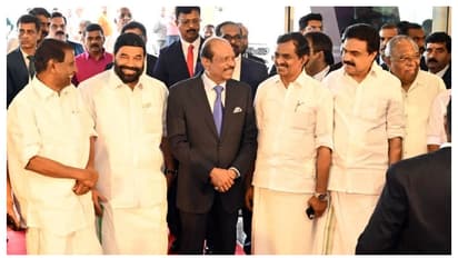 നാലാമതൊരു 'എൽ' കൂടി! കോട്ടയത്തിനിത് ക്രിസ്തുമസ്-പുതുവര്ഷ സമ്മാനം, ആഘോഷമായി ലുലുമാള് തുറന്നു