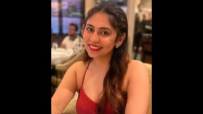 யாரு இந்த தவ்தி ஜிவால் – எப்படி ஹீரோயினாக அறிமுகமாகிறார்? சொத்து மதிப்பு எத்தன கோடி?