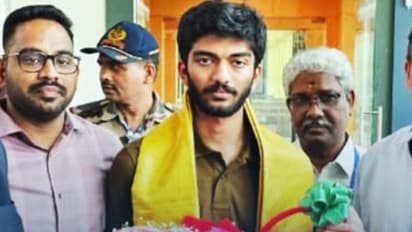 'വിശ്വ'നാഥന് വൻ വരവേൽപ്പൊരുക്കി തമിഴ്നാട്, ഔദ്യോഗിക സ്വീകരണം നാളെ