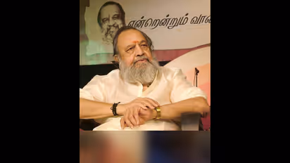 பரோட்டா சாப்பிடும் கேப்பில் வாலி எழுதிய சூப்பர் ஹிட் பாடல் பற்றி தெரியுமா?