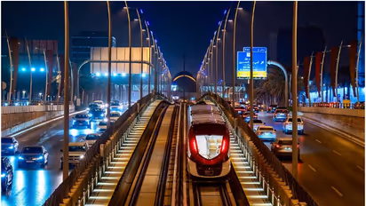 റിയാദ് മെട്രോയിൽ ഗ്രീൻ, റെഡ് ട്രാക്കുകളിൽ ട്രെയിനുകൾ ഓടിത്തുടങ്ങി