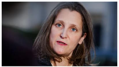 കനേഡിയൻ ധനമന്ത്രി രാജിവെച്ചു, രാഷ്ട്രീയ പ്രതിസന്ധി, ട്രൂഡോയും പുറത്തേക്കോ