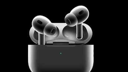 அமேசான் கிரேட் சம்மர் சேல்: Apple AirPods 4  வெறும் 10,000 ரூபாய்க்கு விற்பனை!