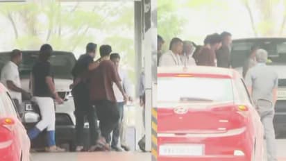 ಬ್ಯಾಕೂ ಇಲ್ಲ, ಫ್ರಂಟೂ ಇಲ್ಲ.. ಆಪರೇಷನ್‌ ಮಾಡಿಸದೇ ಮಗನೊಂದಿಗೆ ಜಾಲಿಯಾಗಿ ಹೊರಬಂದ ಆರೋಪಿ ದರ್ಶನ್‌!