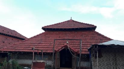 இந்த கிராமத்தில் மின்சாரம், செல்போன் இல்லாமல் வாழும் மக்கள்! எங்குள்ளது தெரியுமா?