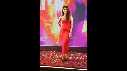 அள்ளிக் கொடுத்த அட்லீ; முதல் பாலிவுட் படத்திலேயே கீர்த்தி சுரேஷுக்கு இத்தனை கோடி சம்பளமா?