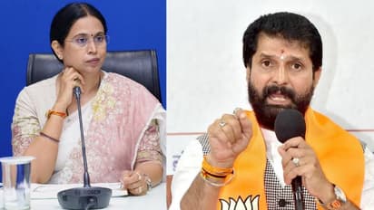 ಲಕ್ಷ್ಮೀ ಹೆಬ್ಬಾಳ್ಕರ್‌ಗೆ ವೇ* ಎಂದರಾ ಸಿ.ಟಿ.ರವಿ; ಕಣ್ಣೀರಿಡುತ್ತಾ ಹೊರನಡೆದ ಸಚಿವೆ!