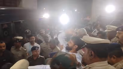 ಸಿಟಿ ರವಿ ಭೇಟಿಗೆ ವಕೀಲರಿಗೂ ಅವಕಾಶ ನೀಡದ ಬೆಳಗಾವಿ ಪೊಲೀಸ್, ಆಕ್ರೋಶಗೊಂಡ ಬಿಜೆಪಿ!