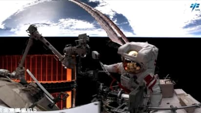 ബഹിരാകാശത്ത് അമേരിക്കയെ നടന്ന് തോൽപിച്ച് ചൈന; 9 മണിക്കൂര് നടത്തത്തിന് റെക്കോര്ഡ്!