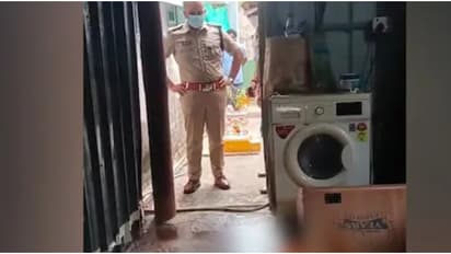 പാഴ്സൽ തുറന്നപ്പോൾ ഞെട്ടിത്തരിച്ച് യുവതി; കണ്ടത് അജ്ഞാത മൃതദേഹവും 1.3 കോടി രൂപ ആവശ്യപ്പെട്ടുള്ള കത്തും