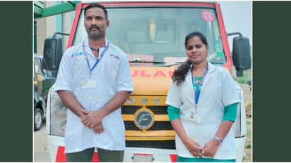 ട്രെയിനിൽ യുവതിക്ക് പ്രസവ വേദന; പാലക്കാടെത്തിയപ്പോൾ പാഞ്ഞെത്തി 108 ആംബുലൻസ്, പ്രസവമെടുത്ത് മെഡിക്കൽ ടെക്നീഷ്യൻ