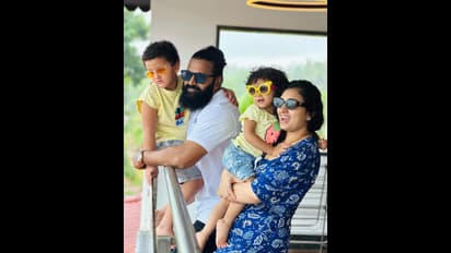 ಬ್ಯುಸಿ ಶೆಡ್ಯೂಲ್’ಗೆ ಬ್ರೇಕ್, ಹೆಂಡ್ತಿ ಮಕ್ಕಳೊಂದಿಗೆ ಜಾಲಿ ಮೂಡಲ್ಲಿ ರಿಷಭ್ ಶೆಟ್ಟಿ !