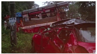 നിയന്ത്രണം വിട്ട ലോറി കാറിലിടിച്ച് 24 കാരൻ മരിച്ചു; അപകടത്തിൽപെട്ടത് ഊട്ടിയിലേക്ക് യാത്ര പോയ സംഘം