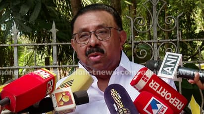 വെള്ളാപ്പള്ളിക്കെതിരെ എംഎം ഹസ്സൻ; 'കോൺഗ്രസിന്റെ മുഖ്യമന്ത്രിയെ തീരുമാനിക്കേണ്ടത് സാമുദായിക നേതാക്കളല്ല'