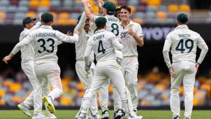 പ്രതിരോധം പൊളിഞ്ഞു, മെല്ബണില് ചീട്ടുകൊട്ടാരം പോലെ തകര്ന്ന് ഇന്ത്യ! ഓസീസിന് 184 റണ്സ് ജയം