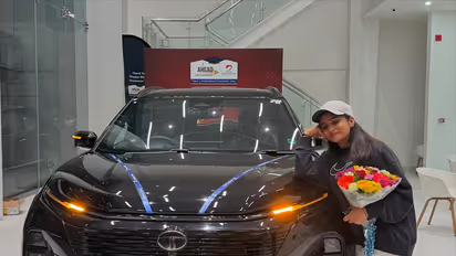 ಗರಿಷ್ಠ ಸುರಕ್ಷತೆ, ದೇಶದ ಹೆಮ್ಮೆಯ ಟಾಟಾ ಕಾರು ಖರೀದಿಸಿದ ಬಿಗ್ ಬಾಸ್ ಖ್ಯಾತಿಯ ದಿವ್ಯ ಉರುಡುಗ!