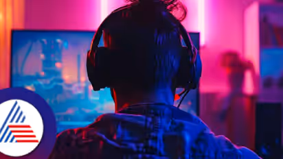 ಆನ್‌ಲೈನ್ ಗೇಮ್ ಹುಚ್ಚಾಟ, 12 ಲಕ್ಷ ರೂ ಸಾಲ, ಪೆಟ್ರೋಲ್ ಸುರಿದುಕೊಂದು ಯುವಕ ಸ್ವಹತ್ಯೆಗೆ ಯತ್ನ!