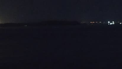 വേമ്പനാട്ട് കായലിന് നടുവിലെത്തിയ ബോട്ടിൽ നിന്ന് യാത്രക്കാരൻ കായലിലേക്ക് ചാടി; തെരച്ചിൽ തുടങ്ങി