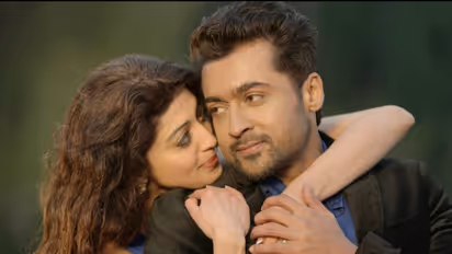 తన కొడుకు ఫోటో, పేరు రివీల్ చేసిన అత్తారింటికి దారేది హీరోయిన్ 