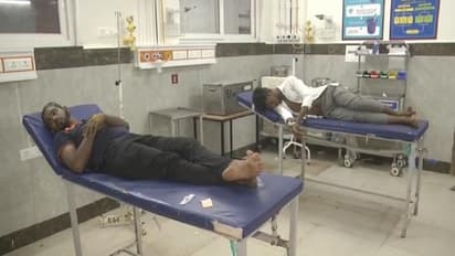 ಗದಗ: ಜಗಳ ಬಿಡಿಸಲು ಬಂದ ಶ್ರೀರಾಮ ಸೇನೆ ಕಾರ್ಯಕರ್ತನ ಕುತ್ತಿಗೆಗೆ ಸ್ಕ್ರೂಡ್ರೈವರ್ ಚುಚ್ಚಿ ಪರಾರಿ..!