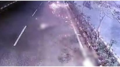 ബൈക്കിൽ സുഹൃത്തിനെ പിന്നിലിരുത്തി യുവതി, ചീറിപ്പാഞ്ഞത് ഡിവൈഡറിലേയ്ക്ക്; ഹൈദരാബാദിൽ യുവാക്കൾക്ക് ദാരുണാന്ത്യം