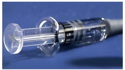 ഇൻജക്ഷൻ പേടിയുള്ളവരാണോ നിങ്ങൾ, എങ്കിൽ ഇതാ ഒരു സന്തോഷ വാർത്ത; സൂചിയോ വേദനയോ ഇല്ലാത്ത സിറിഞ്ച് ഒരുങ്ങുന്നു!