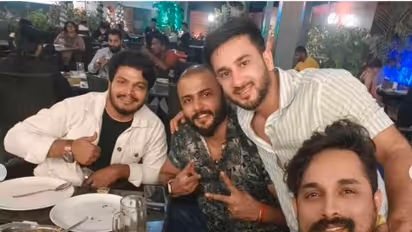 ಇದ್ದಕ್ಕಿದ್ದಂತೆ 'ಶ್ರೀಗೌರಿ' ಸೀರಿಯಲ್ ಮುಕ್ತಾಯ; ಪಾರ್ಟಿ ಮಾಡುತ್ತಿರುವ ತಂಡದ ಫೋಟೋ ವೈರಲ್