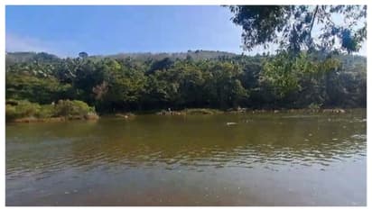 കാസർകോട് എരഞ്ഞിപ്പുഴയിൽ 17കാരൻ മുങ്ങിമരിച്ചു; കാണാതായ 2 കുട്ടികൾക്കായി തെരച്ചിൽ തുടരുന്നു