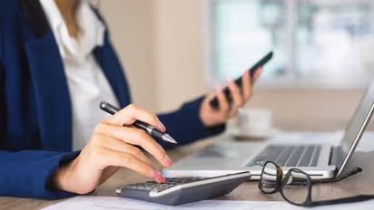 where ca earn most salary