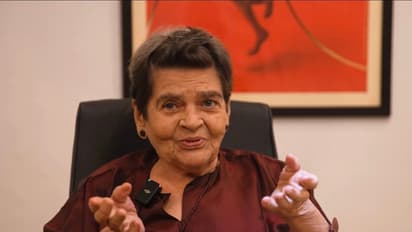 Sai Paranjpye to receive the Padmapani lifetime achievement award at AIFF 2025