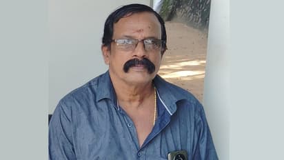 മണ്ണ് കയറ്റി വന്ന ടിപ്പർ ലോറിയുടെ പിൻ ചക്രം തട്ടി, സ്കൂട്ടർ നിയന്ത്രണം വിട്ട് മറിഞ്ഞ് വയോധികന് ദാരുണാന്ത്യം