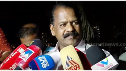 വയനാട് ഡിസിസി ട്രഷററുടെയും മകന്റെയും മരണത്തിലെ ആരോപണം; വയനാട് എസ്പിക്ക് പരാതി നൽകി ഐസി ബാലകൃഷ്ണൻ എംഎൽഎ