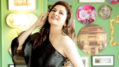 ಭಾಗ್ಯಶ್ರೀ ವಯಸ್ಸು ರಿವರ್ಸ್ ಗೇರಲ್ಲಿ ಓಡ್ತಿದ್ಯಾ: 55ರಲ್ಲೂ ಫಿಟ್&ಫೈನ್ ಆಗಿರುವ ಮೈನೇ ಪ್ಯಾರ್ ಕಿಯಾ ನಟಿ 