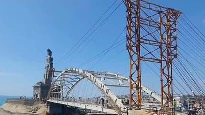 ಕನ್ಯಾಕುಮಾರಿಯಲ್ಲಿ ದೇಶದ ಮೊದಲ ಗಾಜಿನ ಸೇತುವೆ ಲೋಕಾರ್ಪಣೆ: ಪ್ರವಾಸಿಗರಿಗೆ ಮುಕ್ತ