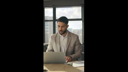 2025లో మీ కెరీర్ గ్రోత్ కావాలా? మరి ఈ లక్షణాలు మీకున్నాయా?