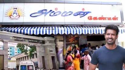 'സൂരിയുടെ ഹോട്ടല്‍ പൂട്ടിക്കണം': കളക്ടര്‍ക്ക് പരാതി, ഭക്ഷണം വയ്പ്പ് സെപ്റ്റിക് ടാങ്കിന് അടുത്ത്