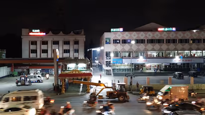 ரூ.20 டிக்கெட் முதல்;  வேட்டையன் வரை! பல ஹிட் படங்களை வெளியிட்ட உதயம் அஸ்தமனம் ஆனது! 