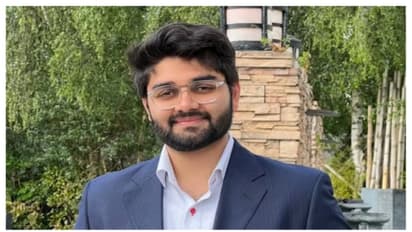 യുഎഇയിലെ വിമാനാപകടത്തിൽ മരിച്ചവരിൽ ഒരാൾ ഇന്ത്യക്കാരനായ ഡോക്ടർ; 26കാരിയായ പാകിസ്ഥാനി പൈലറ്റും മരിച്ചു