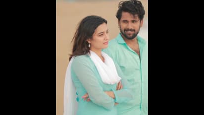 திருமண தேதியை அறிவித்த விஜய் டிவி சீரியல் நடிகர்கள்! 