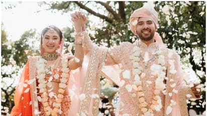 Singer Armaan Malik ties knot with Aashna Shroff, shares beautiful wedding PHOTOS