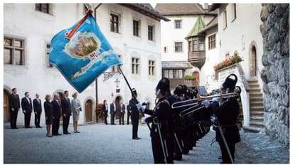 ഒരു രാജ്യം മൊത്തമായി വാടകയ്ക്ക്, പക്ഷേ, ദിവസ വാടക അല്പം കൂടും; അറിയാം ആ യൂറോപ്യന് രാജ്യത്തെ