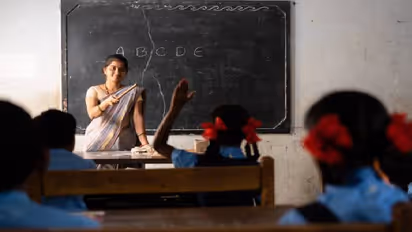 ஆசிரியராகும் கனவு இருக்கிறதா? NCET 2025 பற்றி தெரியுமா?