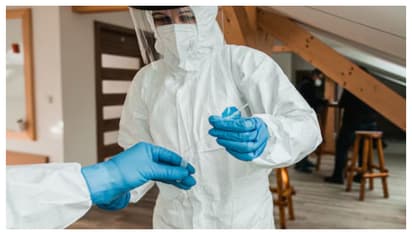 சீனாவை அச்சுறுத்தும் HMPV வைரஸ் ஆபத்தானதா?